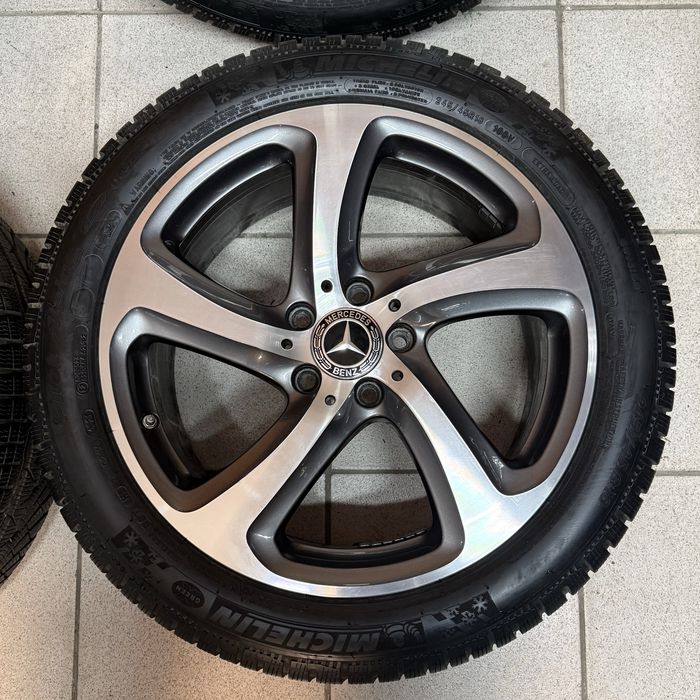 Диски Mercedes R18 E-class W214 w213 s213 c238 A2134013200 Michelin V-class C-class GLA