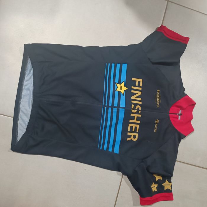Jersey ciclismo tamanhos S e M