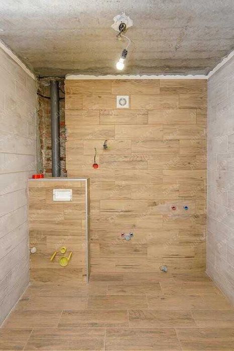 Зданий будинок, у квартирі розпочатий ремонт!