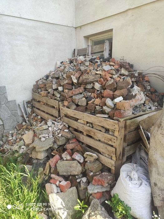 Бій. На підсипку. Самовивіз Рудно.