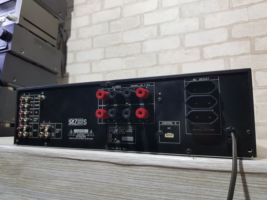 Стерео усилитель/підсилювач  Sony TA-F410R 2*70 Вт! б/у з Німеччини