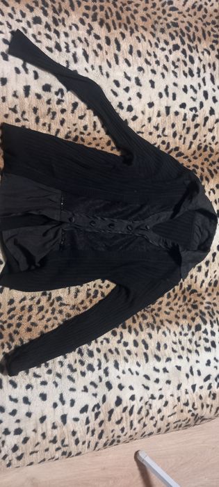 Продам женские худдм, кофты в хорошем состоянии
