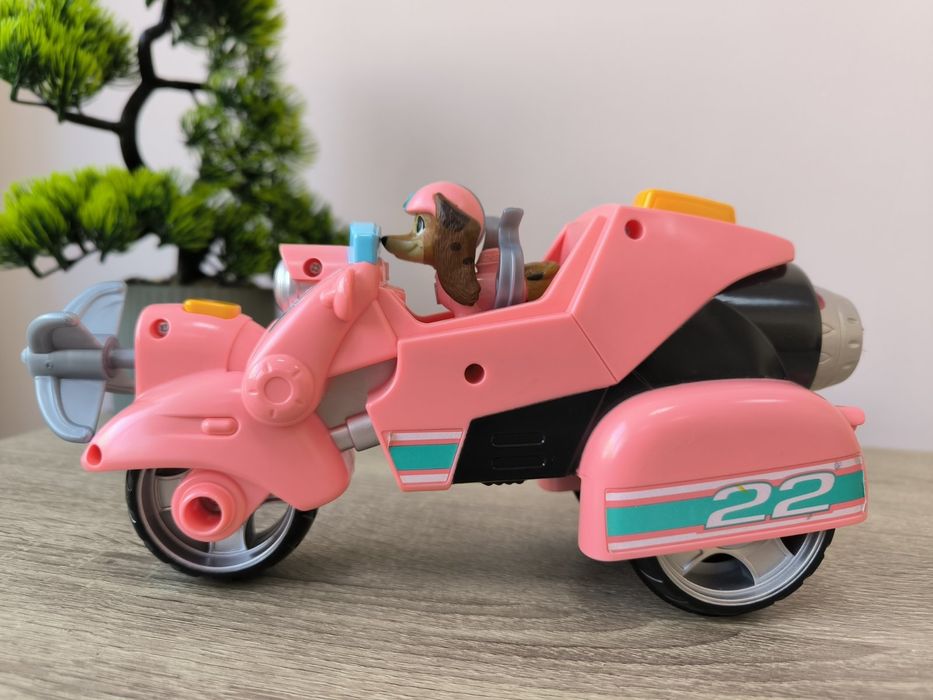 Щенячий патруль Ліберті Делюкс на мотоциклі з пулею