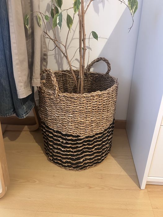 Cesto Decorativo em Fibra Natural com Pegas