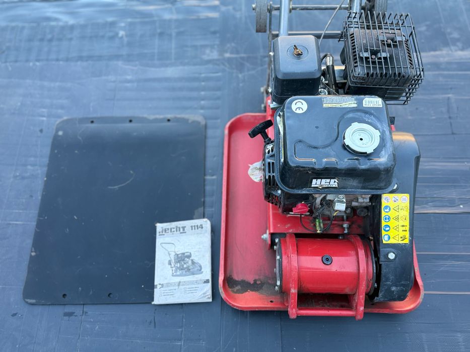 Oferta specjalna Wynajem zagęszczarka HECHT 1114 – 87 kg, 15 kN