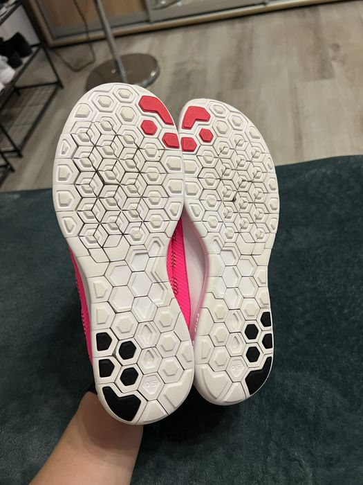 Жіночі кросівки Nike розмір 41/26 см