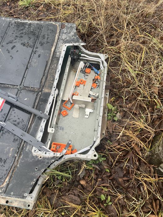 Корпус батереї Tesla model s