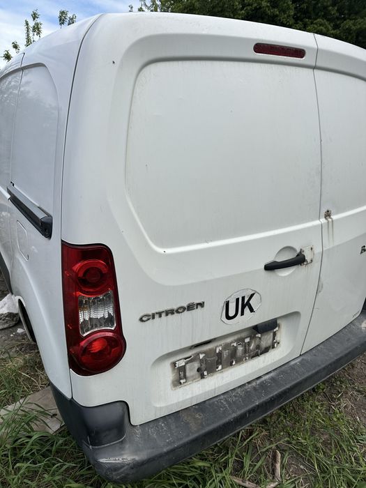 Двері передні здвижні Пежо Партнер Ситроен Берлинго В9 розборка