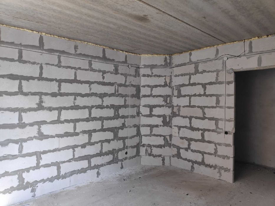 ID: 21807 ОЗЕРНА 2к квартира Барви