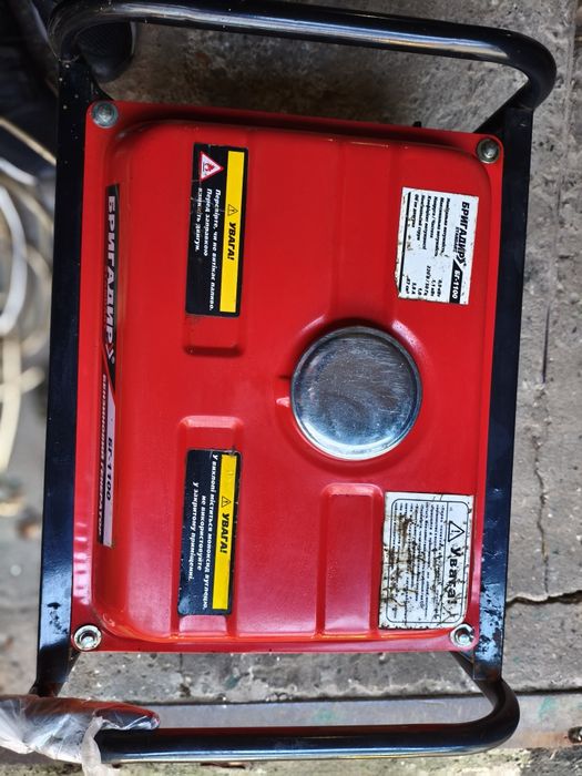 Продам генератор "Бригадир" на 1.1квт