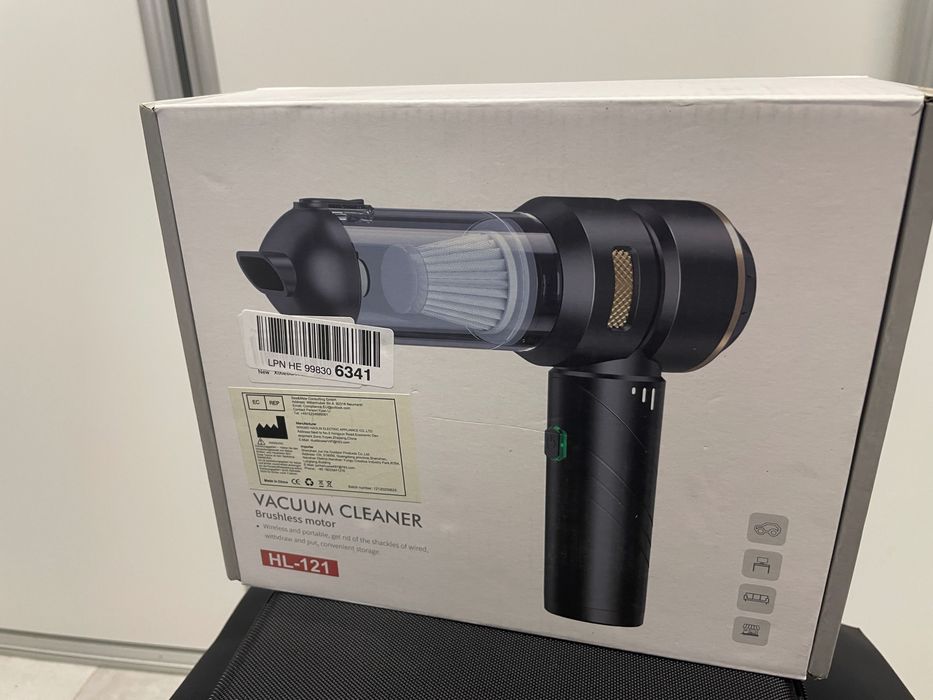 Mini odkurzacz samochodowy HL-121 16kPa