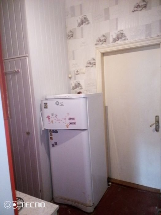 Сдам комнату в опщежитии.