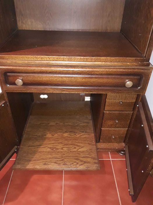 Móvel para Televisão de cortina