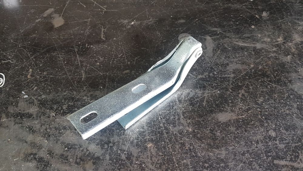 zawias maski suzuki vitara