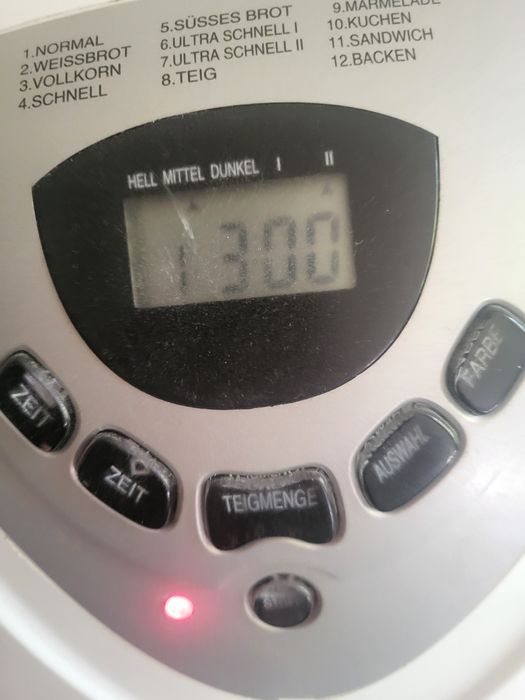 Хлебопечка Clatronic