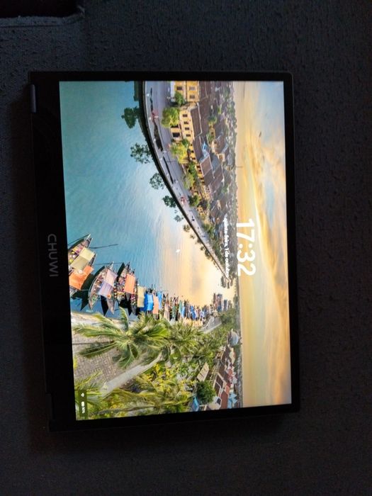 Freebook CHUWI 360° 16RAM 512GB