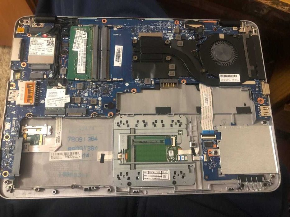 Ноутбук hp elitebook 820 g3-intel core i5-6gen-8gb ram ddr4