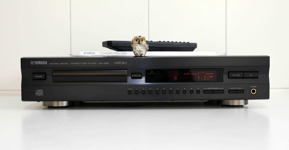 Yamaha CDX-596 Compact Disc Player