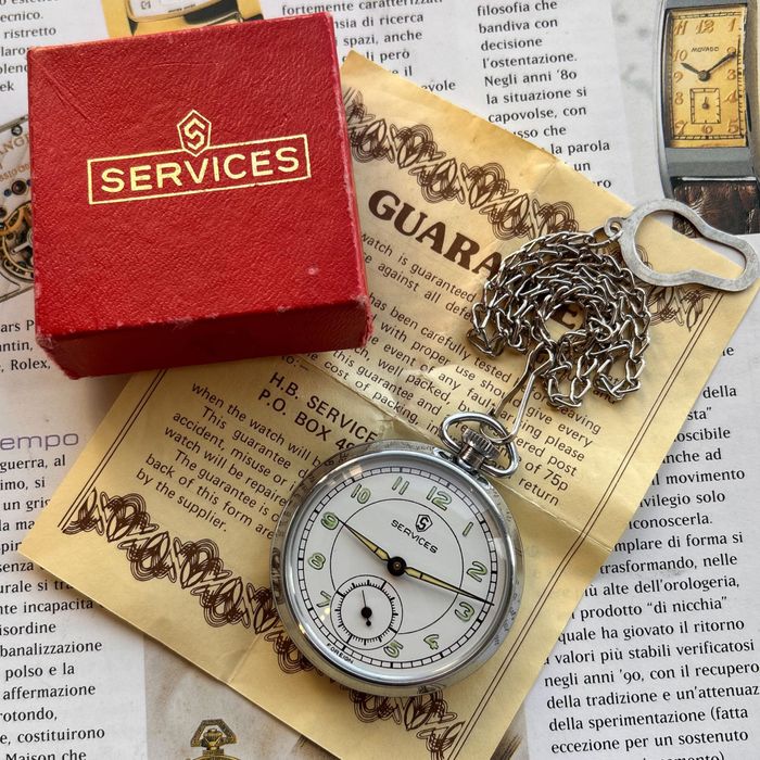 Lata 1950., Services. Zegarek kieszonkowy. Made in Great Britain.
