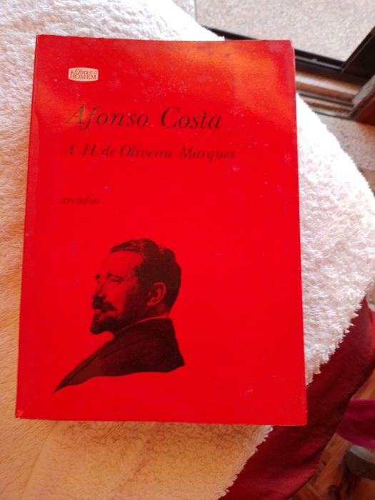 O mito Nazi-Philipe  Lacoue-out.-Documenta1e-8E-P.electronica3EDesde3E