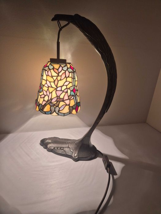 Lampa witrażowa z brązu