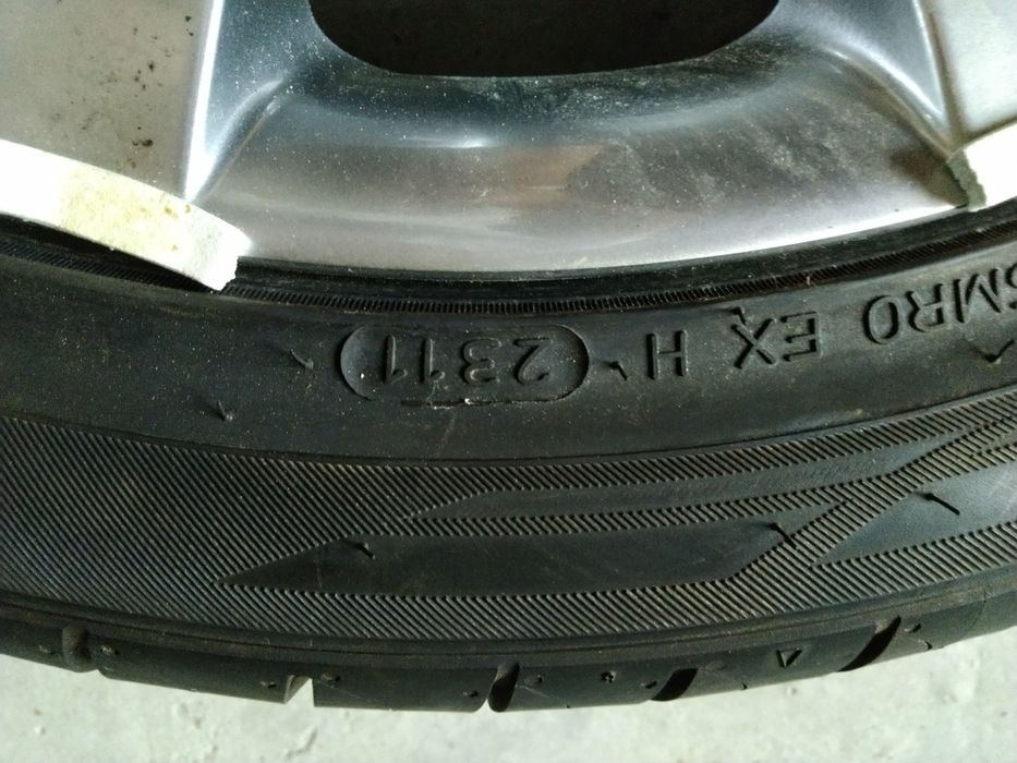 Felga 8x18 cali 5x114,3 Hyundai z opona