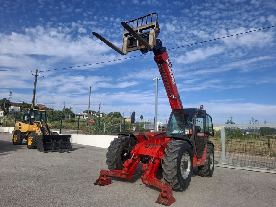 Manitou  Telescópico 1030 S com matricula