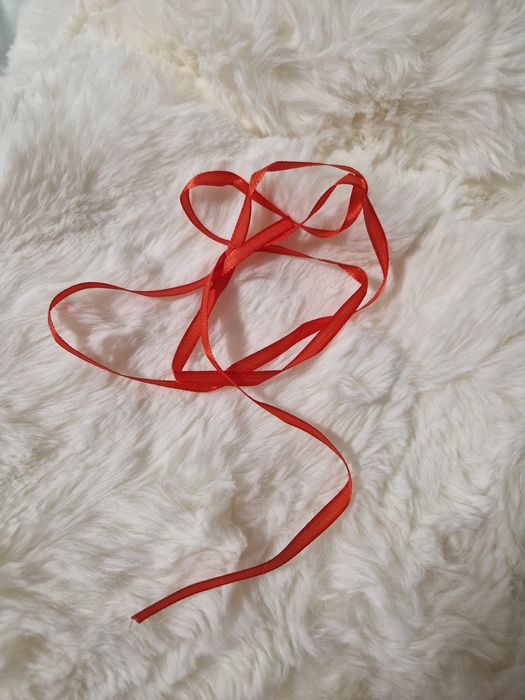 Czetwona halka haleczka