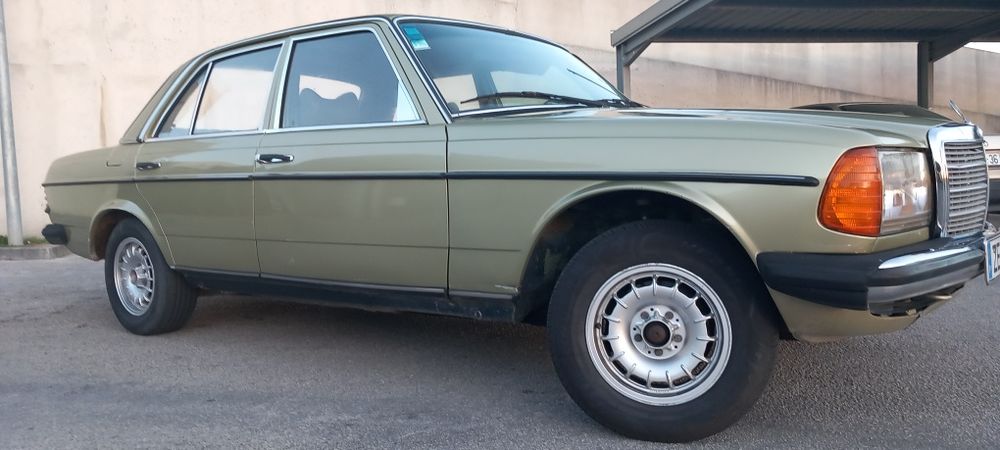 Mercedes Benz W123 300D