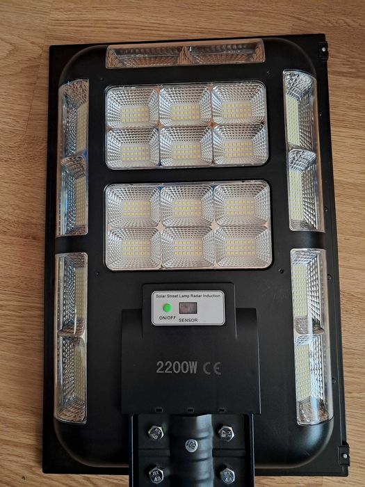 Latarnia uliczna solarna.