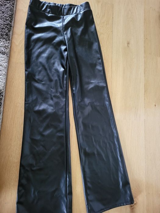 Leginsy H&M szerokie nogawki na 152 cm