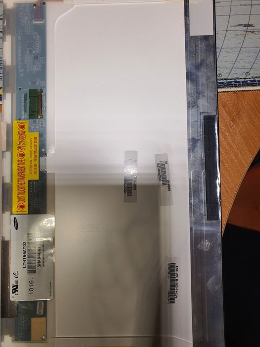 Матриця Samsung ltn156at02