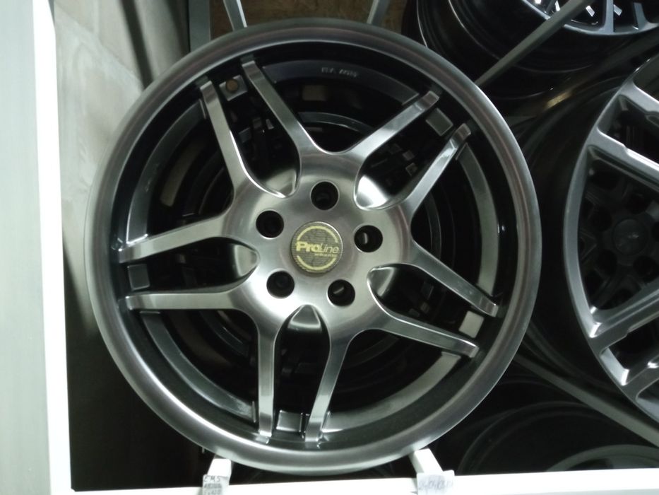 Felgi ProLine 18cali 5x120 et30 8,5J Shadow chrome BMW e39 Opel Insign
