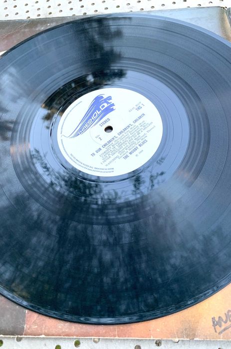 The Moody Blues – To Our Childrens Childrens Children LP