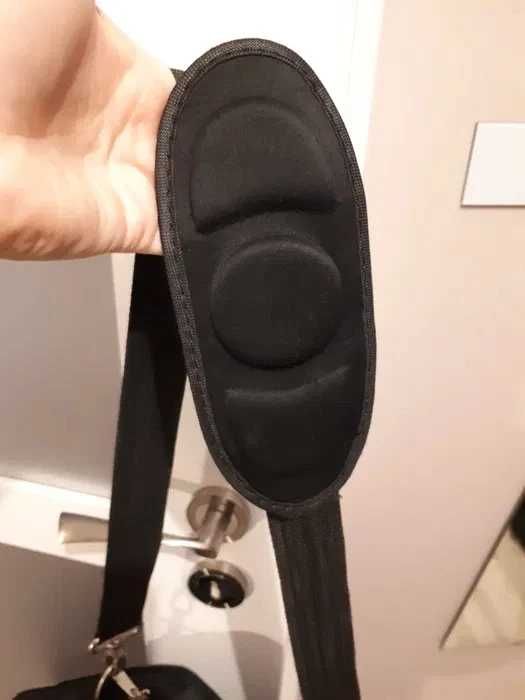 Torba na laptopa Dell 18"nowa duża, nowa
Nowy bez metki·DELL