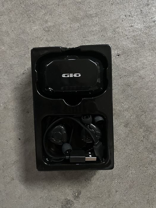 Fones por bluethoot gio