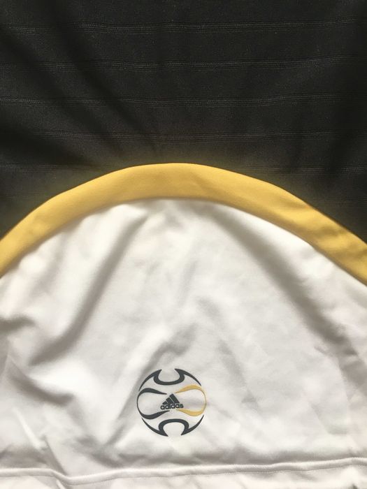 Camisola Adidas Futebol - tecnologia "Formotion"