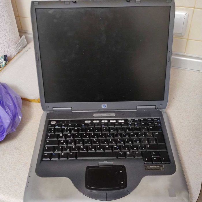 Ноутбук HP Compaq nx9000 под ремонт или разборку