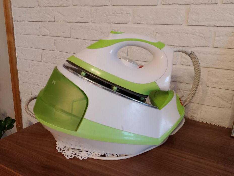 Żelazko ze stacją pary Tchibo TCM typ 6284/4 2300W