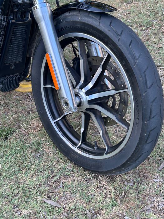 Vendo  Harley Davidson Softail Low Rider 107