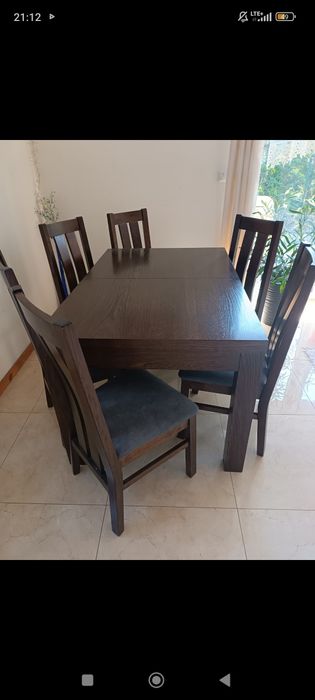 Stół do jadalni i 6 krzeseł stan idealny