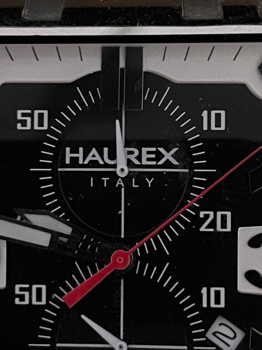HAUREX - 3A326UNS Mens Mangusta Black Dial Watch