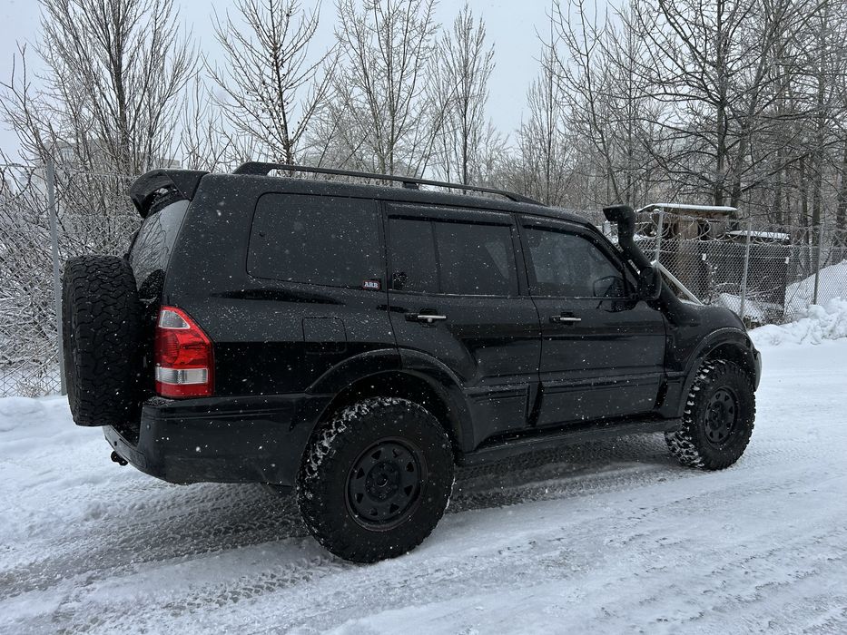 Mitsubishi pajero wagon 3 3.0 ідеальний , лебідка