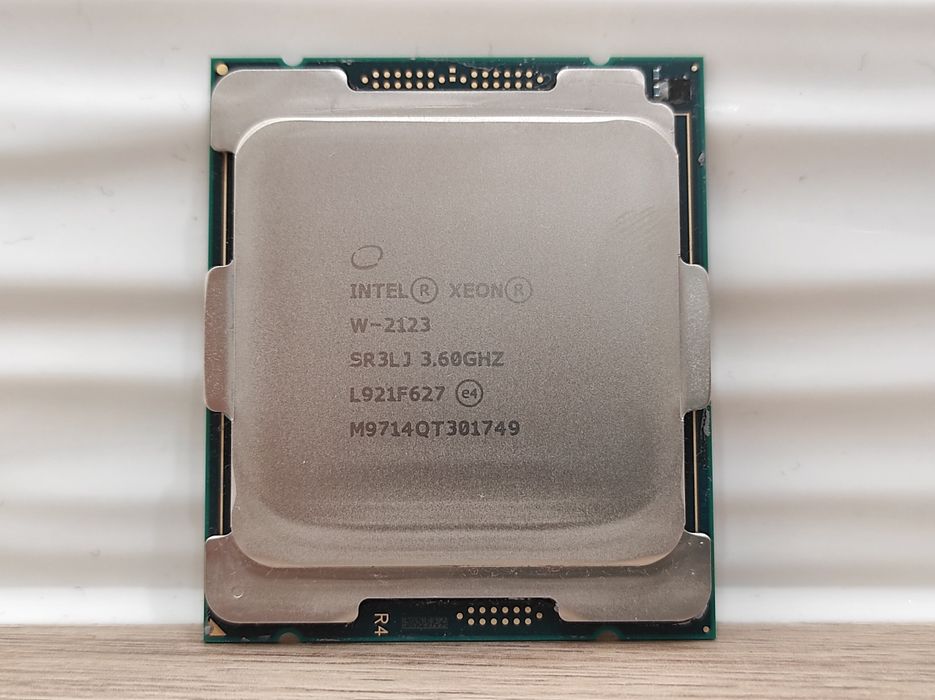 Procesor XEON W-2123