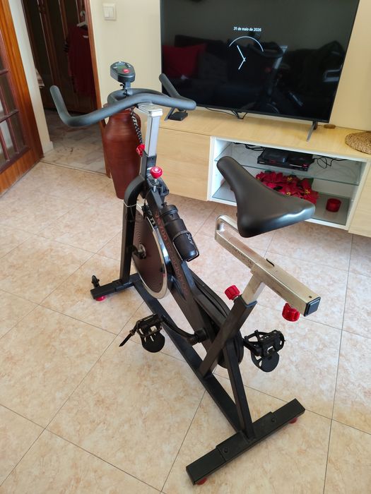 Bicicleta estática Domyos VS700