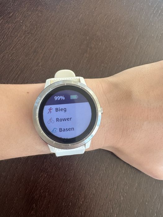 Zegarek Garmin VivoActive3