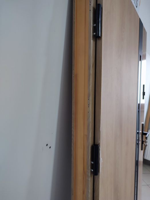 Drzwi wejściowe ocieplone 80 i 90 lewe lub prawe turner oak 72mm