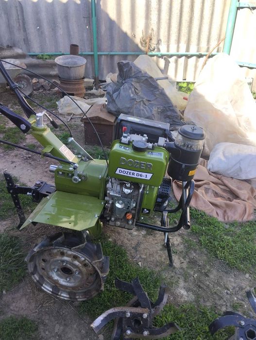 Продам мотоблок DOZER D6-1