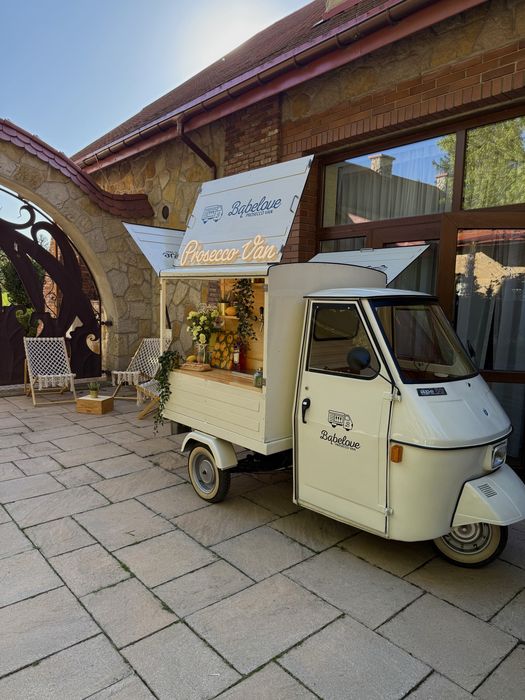 Prosecco Van/ Piaggio Van/Barman/Eventy firmowe