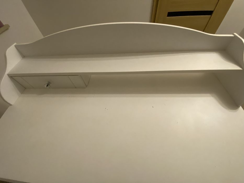 Biurko/toaletka meblik